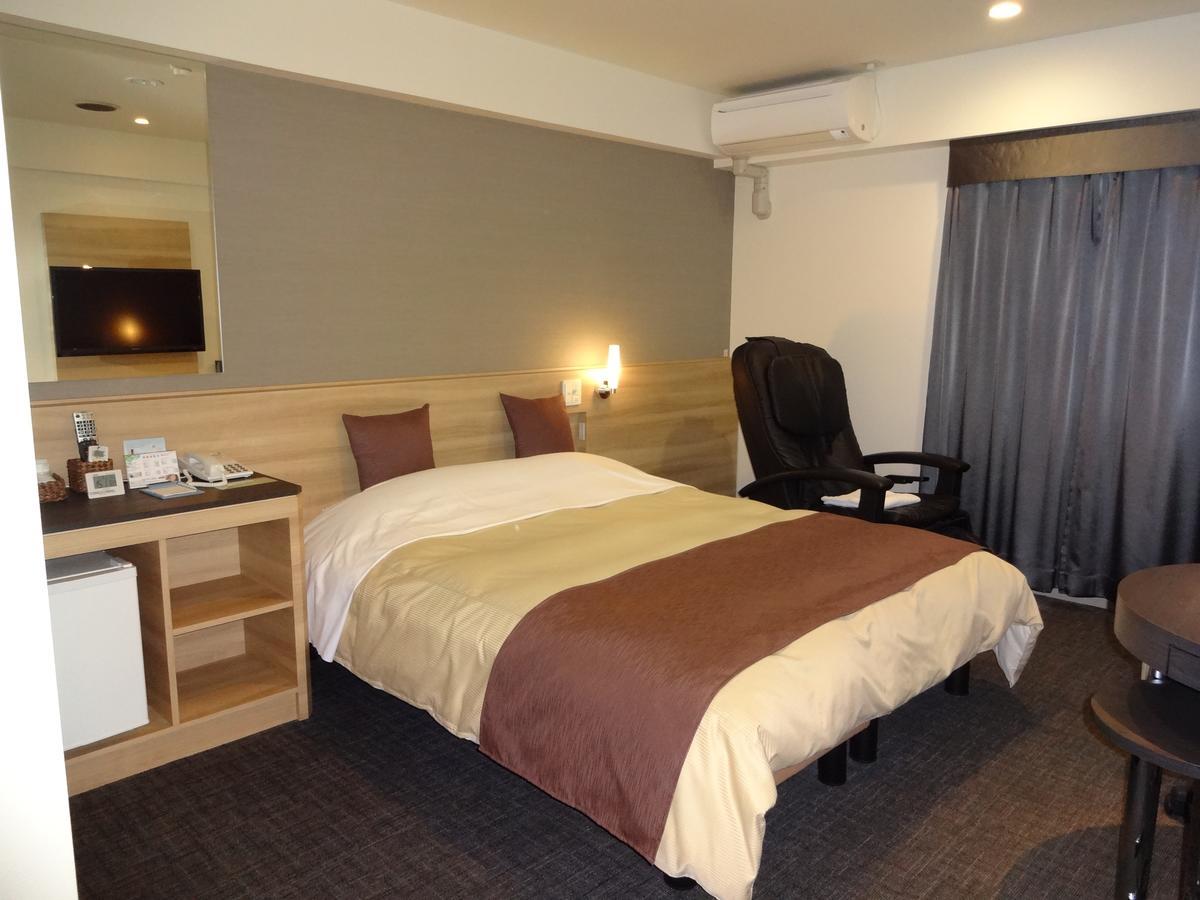 Ushiku City Hotel Annex Bagian luar foto
