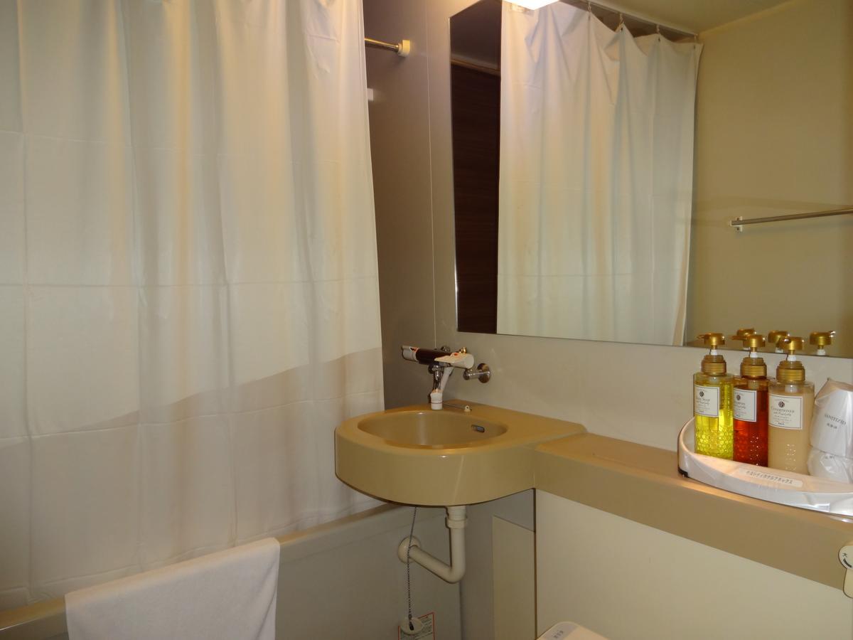 Ushiku City Hotel Annex Bagian luar foto